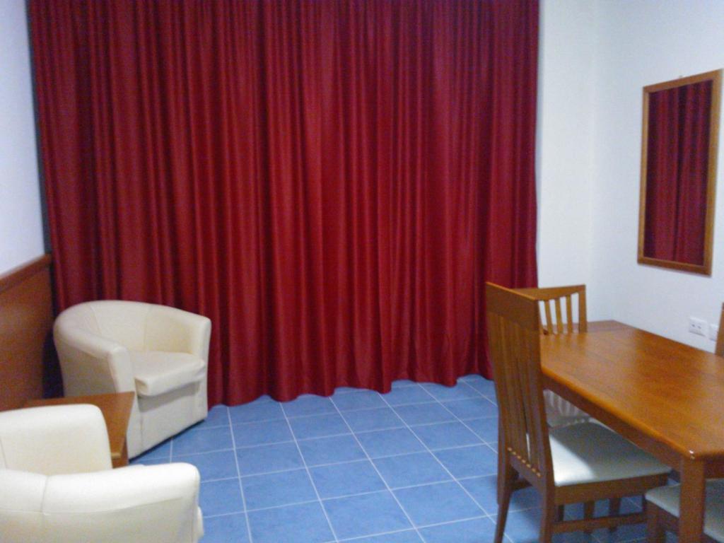 Hotel Total Family Fuscaldo Chambre photo