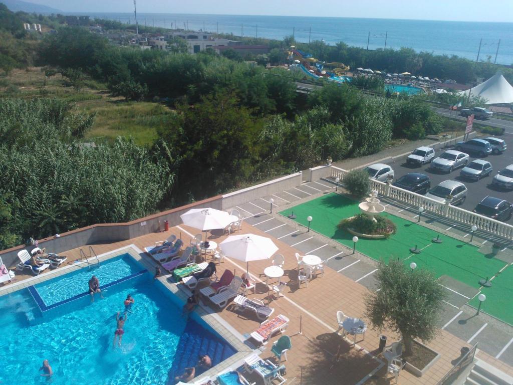 Hotel Total Family Fuscaldo Extérieur photo